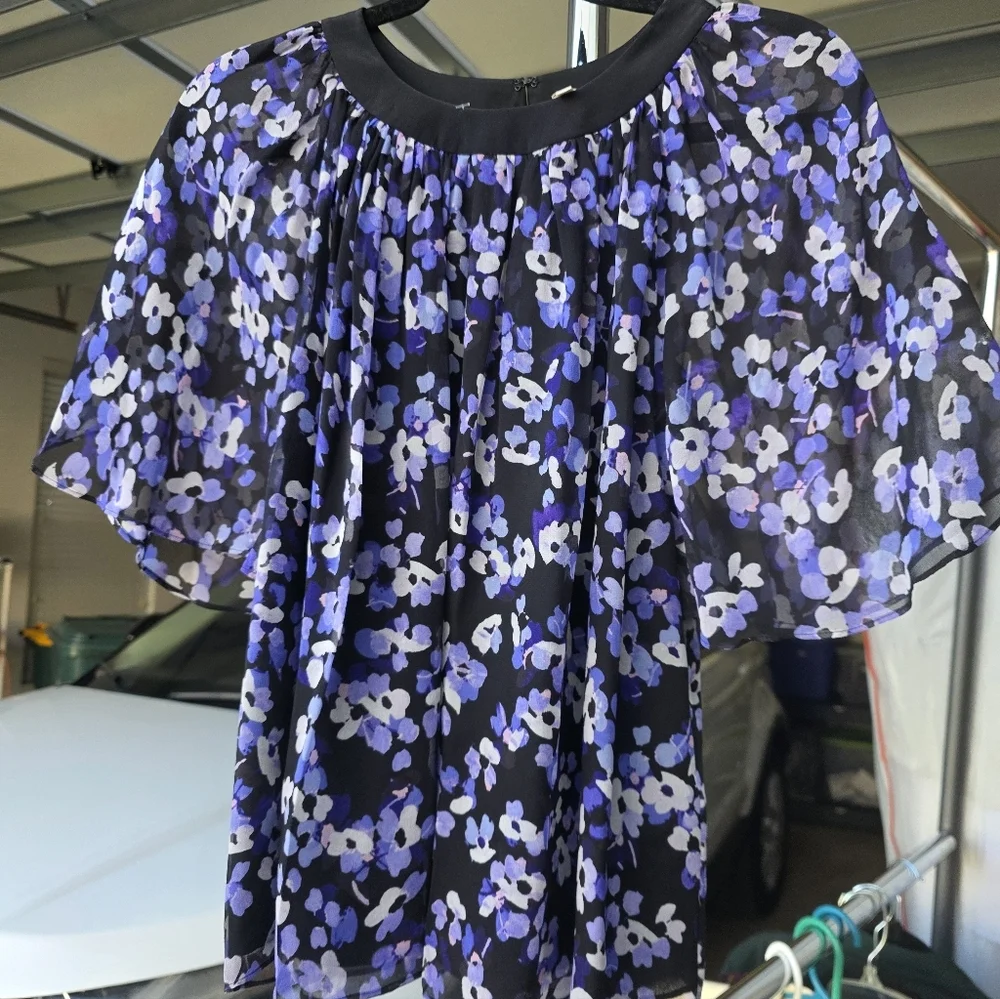 Kate Spade Floral 100% Silk Blouse with Puff Sleeves Small P2P 19